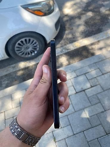 apple qulaqcıq: IPhone 15, 128 GB, Qara — 8