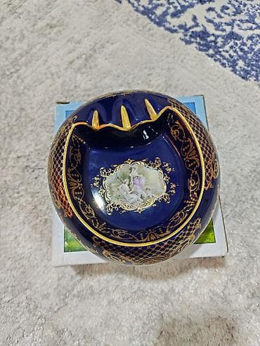 Vazalar: Dekorativ külqabı - Material: porcelan/keramika - Rəng: tünd göy — 1