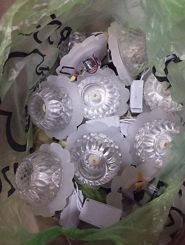 gul: Led spot işıqlar satılır, işlənmişdir, 9 ədəddir. Çox yaxşı və gözəl — 6