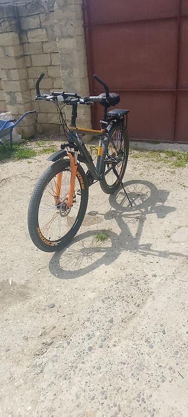 velosibet isiqlari: İşlənmiş Şəhər velosipedi Kross, 29", sürətlərin sayı: 7, Pulsuz çatdırılma — 1