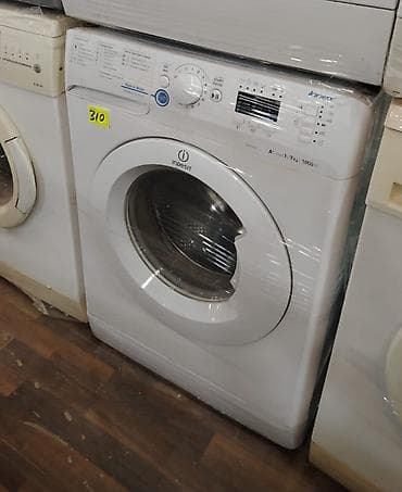 Indesit Innex önyükləməli paltaryuyan maşın - Yük tutumu: 7 kq -