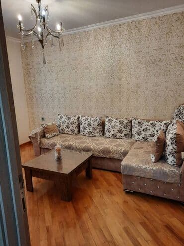 bine atciliqda kiraye ev: Mənzil kirayə verilir. 3 otaq 73 kv 5.1 mərt. Memar Əcəmi metrosunun — 2