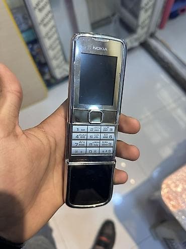 Nokia rəng - Gümüşü, Düyməli