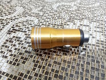 ups 2000 w: Simsiz şarj cihazı > 20 Vt — 1