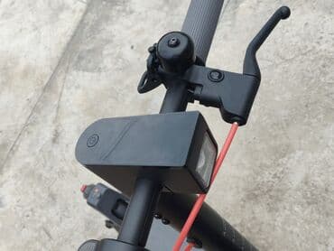 трехколесный велосипед с ручкой: İşlənmiş Elektrik samokat 10", 251 - 350 Vt, 16 - 25 km/s — 1