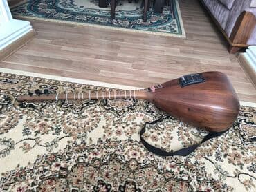 ucuz gitara satisi: Elektro saz – quraşdırılmış preamp və tuner ilə. Xüsusiyyətlər: - — 2