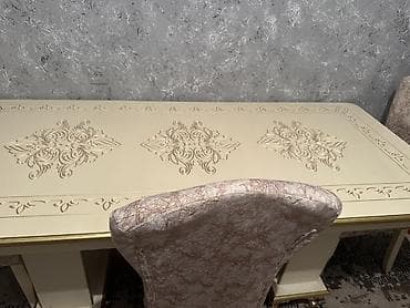 salon mallar: Qonaq otağı üçün, Yeni, Açılmayan, Dördbucaq masa, 6 stul — 2