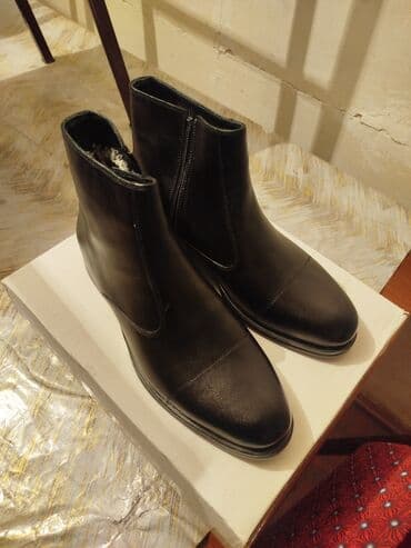 Toy paltarları və aksesuarları: Məhsul: Kişi qış çəkmələri 39 razmerdi tezedi istifade edilmeyib - — 3