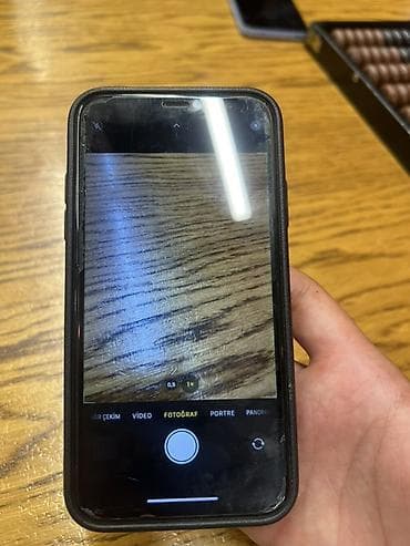 ipod nano: IPhone 11, 128 GB, Qara, Face ID — 4