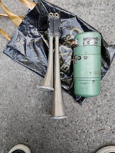 2106 aksesuar: Orginal GDR. Siqnal Fi Fa 2011ci ildə keçmiş nazirin maşınına alınıb — 1