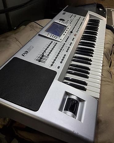 купить синтезатор бу: Синтезатор, Korg — 1