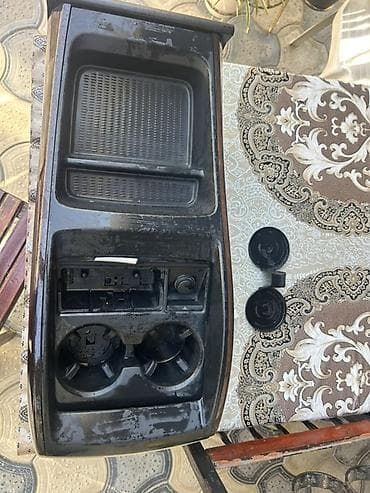 Bmw X6 E71 2008 arxa orta bar ela veziyyetde bir teke jaluzi yoxdu lalafo.az -da Bmw X6 E71 2008 arxa orta bar ela veziyyetde bir teke jaluzi yoxdu