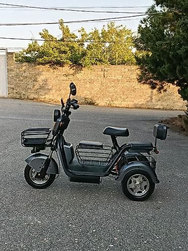 mopet elektrik: Elektrik üçtəkərli skuter - Güclü elektrik mühərriki və sakit işləmə — 7