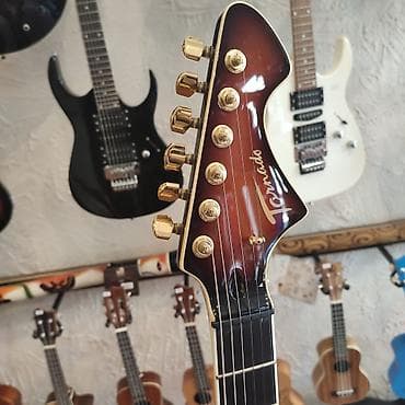 gitara temiri: Elektro-gitara Tornado Simlərin sayı: 6 İstehsalçı:Çin Çanta və kabel — 4