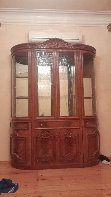 i̇kinci əl dolab: İşlənmiş, Açılan, 6 qapı Düz dolab, Stenka — 1