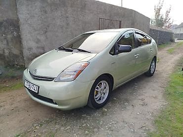 07 mator: Toyota Prius: 1.5 l | 2008 il Hetçbek — 1