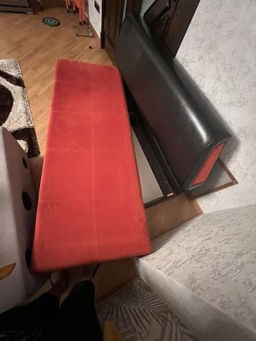 Di̇van-kravat, Açılan, Bazalı — 3