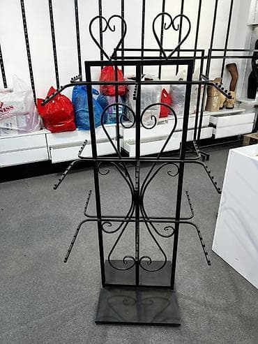 вешалки для одежды напольные оригинальные: Женский, Пластик, пластмасса, Черный — 1