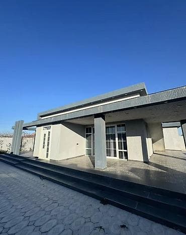kiraye boş ev: 200 kv. m, 5 otaqlı, Hovuzlu, Kombi, Qaz, İşıq — 2