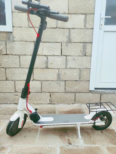 электро самокаты: Б/у Электросамокат 8", ≤ 250 Вт, 26 - 35 км/ч — 1