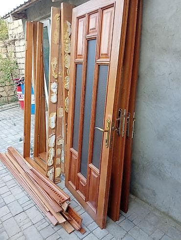 qapi ucun vinil: Taxta giriş/qapı dəsti 3-ədəd şüşəli görsənməyən çərçivəli əl — 3