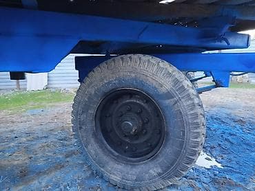 traktor 82 satisi az: Traktor qoşqusu – 2 oxlu, yanları açılan metal bortlu yük platforması — 6