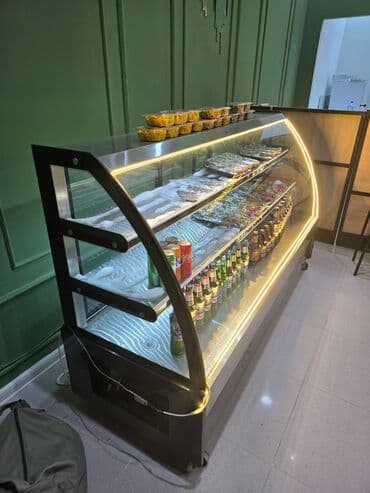 Dərin dondurucular: Vitrin soyuducu – 2 metr Qiymət: 590 AZN Ünvan: 28 May küç. 9899 - — 1
