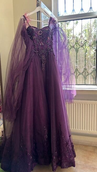 красивые платья на прокат в баку: Yaxşı vəziyyətdə, səliqəli şəkildə saxlanılmış gəlinlik, nişan — 1