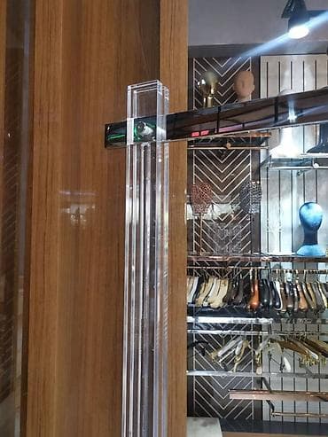 asilqanlar satisi: Asılqan, stend Vitrin aksessuarları Məhsul: nerjavika stend Ölçü — 4