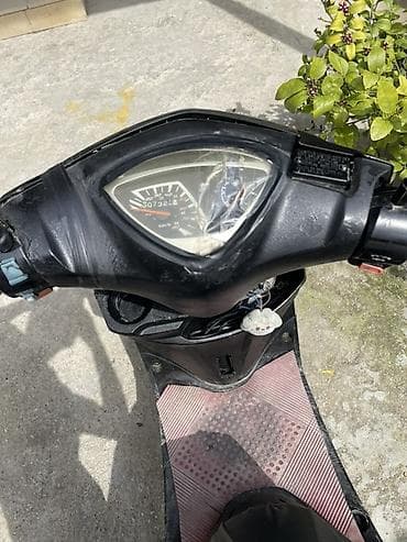 amort: Skuter – benzinli, şəhər içi gediş-gəliş üçün praktik model — 6