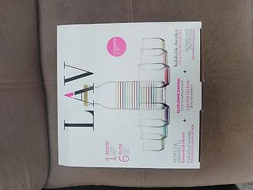 lava lava: LAV “Rainbow Set” 7 parça şirə-servis dəsti Məzmun: - 1 ədəd şüşə — 1