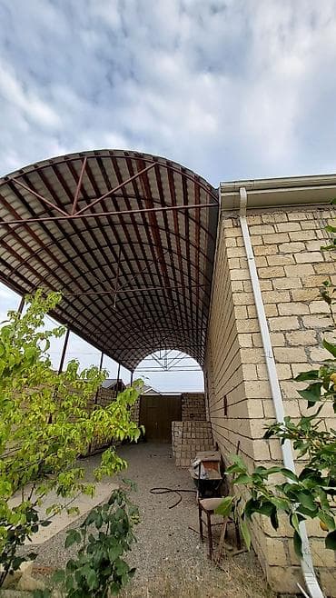 Həyət evləri və villaların satışı: 3 otaqlı, 180 kv. m, Kredit yoxdur, Təmirsiz — 3