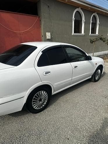 014 sekilleri: Nissan Sunny: 1.3 l | 2008 il Sedan — 4