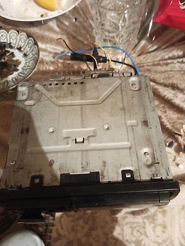 maqintafon delfin: Maqnitol, Pioneer, AUX — 7