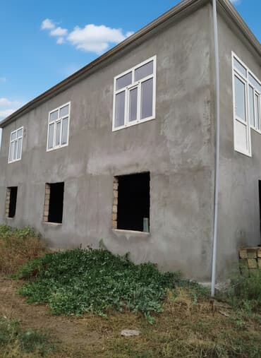 nizami metrosu kiraye evler 3 otaqli: 5 otaqlı, 100 kv. m, Təmirsiz — 2