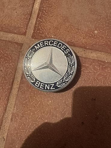 Mercedes-Benz diski üçün mərkəz qapağı (kaps). - Loqo: üçşaxəli