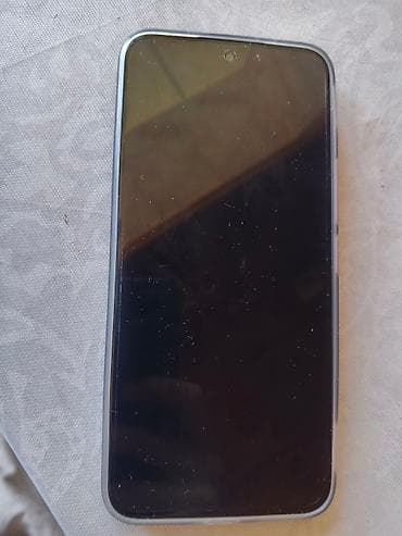 lan kamera: Satılır: Android smartfon Xüsusiyyətlər: - Korpus: düz kənarlı — 3