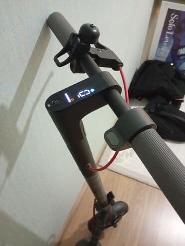 Электросамокаты: Новый Электросамокат 10", 351 - 500 Вт, 16 - 25 км/ч, Бесплатная доставка — 4