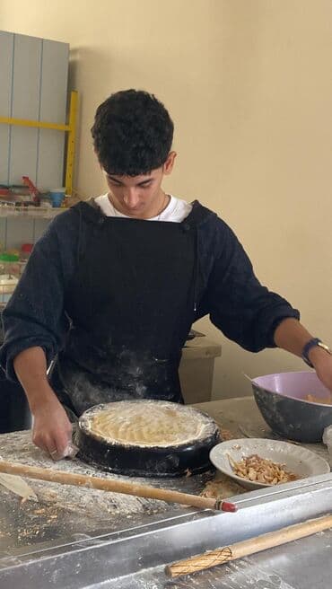iş elanları 2024 gəncə: Aşpaz . Təcrübəli — 8
