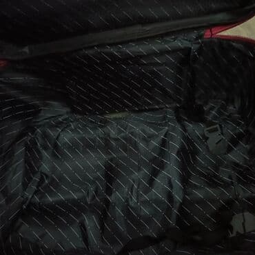 qırmızı kupalnik: Çantalar — 4