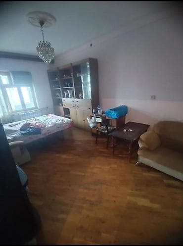 yahya huseynov kucesi: Kirayə mənzil – 2 otaqlı Məkan ailələr və ya tələbələr üçün gündəlik — 4