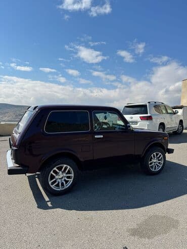 запчасти для ваз 2107: VAZ (LADA) 4x4 Niva: 1.7 l | 2013 il 270000 km Sedan — 11
