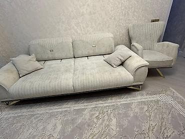 Aynur92👑kod9320 Qiymet:800 Azn 1 divan 2 kreslo satilir