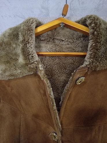 Qadınlar üçün təbii qoyun dərisindən uzun kürk-plaş 42 44 razmer - — 1