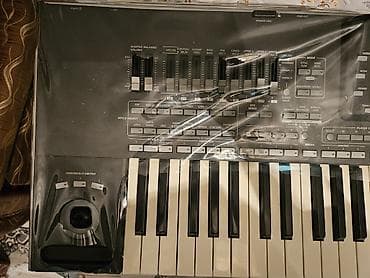 Musiqi alətləri: Təzə kimi evdə istifadə olunan Korg Pa3X 61 .Özünə ideal təmiz — 3