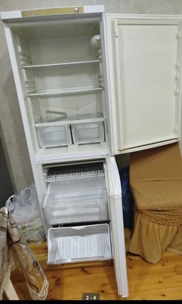 Миксеры: Б/у 2 двери Indesit Холодильник Продажа, цвет - Белый, С диспенсером — 2