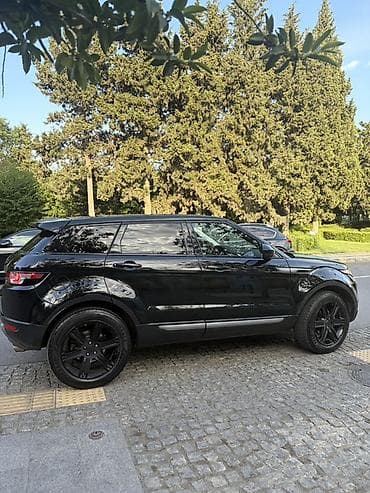 tra: Land Rover Range Rover Evoque: 2 l | 2015 il 174000 km Ofrouder/SUV — 5