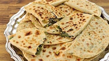 kişmişli bulka: Şirniyyat sifarişi qəbul olunur. Qiymət say və ölçü razılaşma ilədir — 3