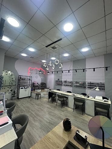AFF Business house mərkəzinin 1-ci mərtəbəsində yerləşən, 40 m² sahəsi