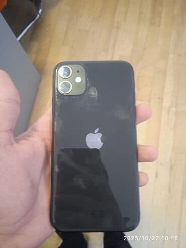 IPhone 11, Qara, Simsiz şarj